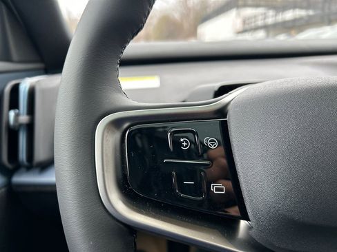 New 2025 Volvo EX30 Plus w/ Protection Package Premier image 12