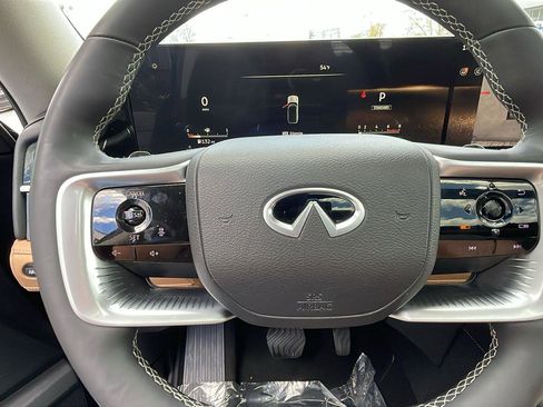 Used 2026 INFINITI QX80 Luxe AWD/4WD image 21