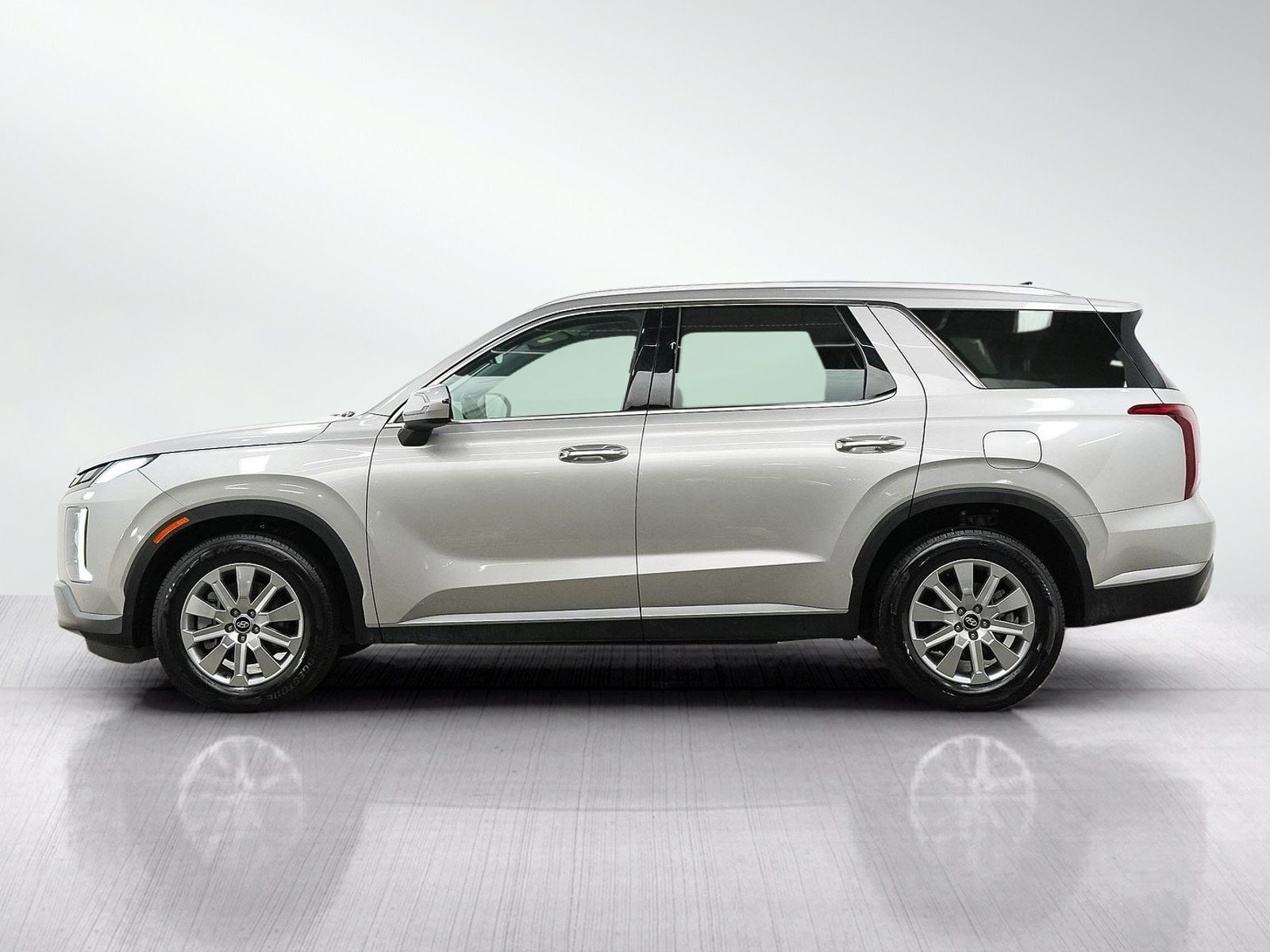 Used 2025 Hyundai Palisade SEL AWD/4WD image 2