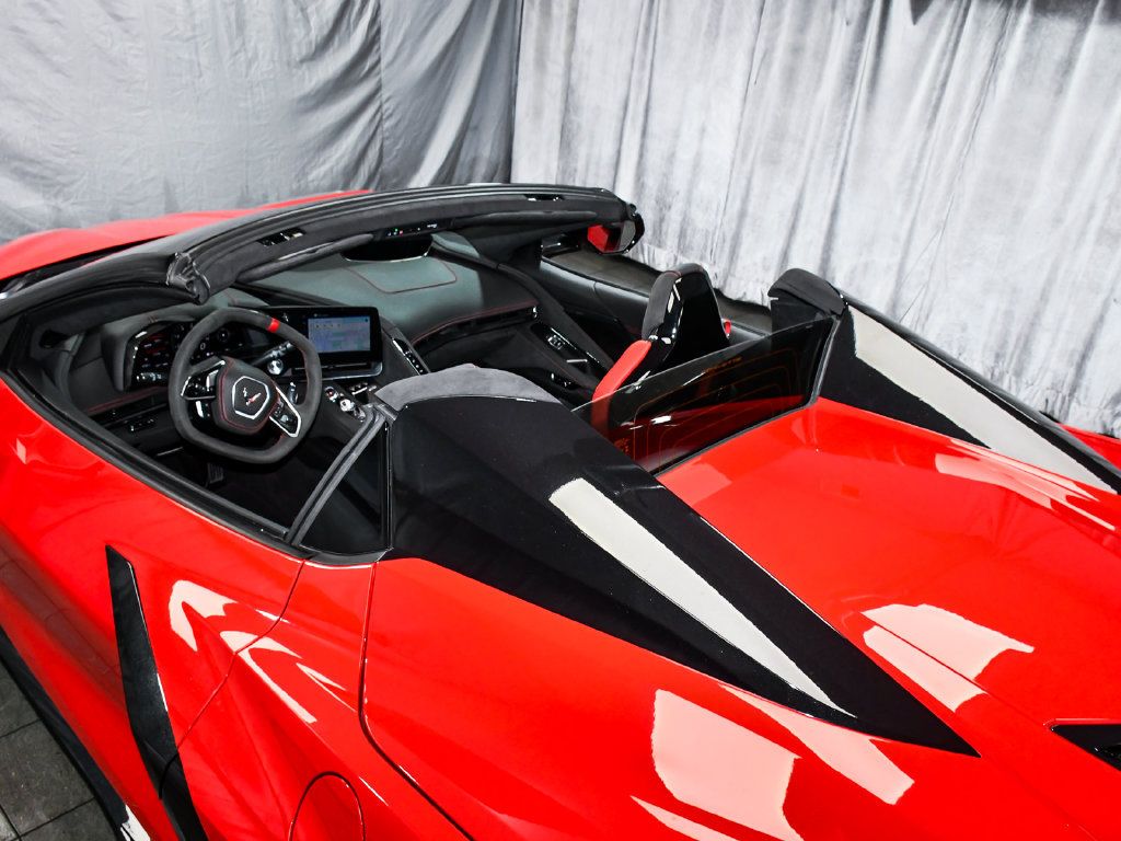 Used 2024 Chevrolet Corvette Stingray Premium Conv w/ Z51 Performance Package RWD image 73