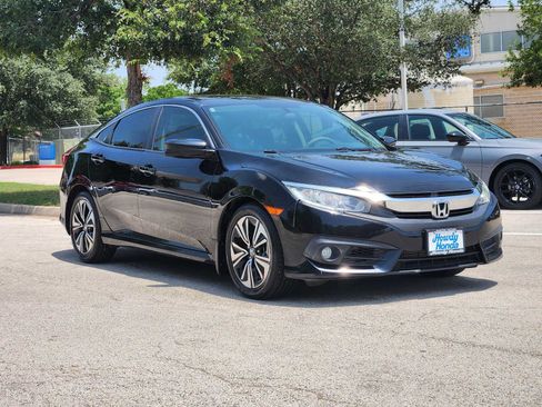 Used 2017 Honda Civic EX-T image 3