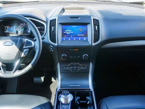 Used 2020 Ford Edge SEL w/ Convenience Package image 24