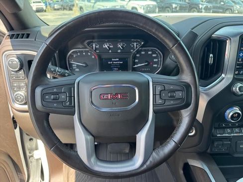 Used 2021 GMC Sierra 1500 SLT AWD/4WD image 24