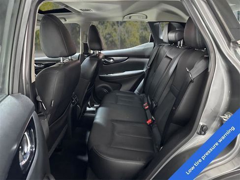 Used 2018 Nissan Rogue Sport SL w/ SL Premium Package image 10