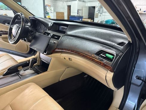 Used 2010 Honda Crosstour EX-L image 57