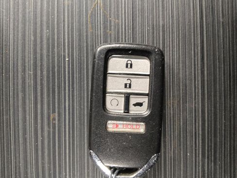 Used 2017 Honda Pilot Elite image 32