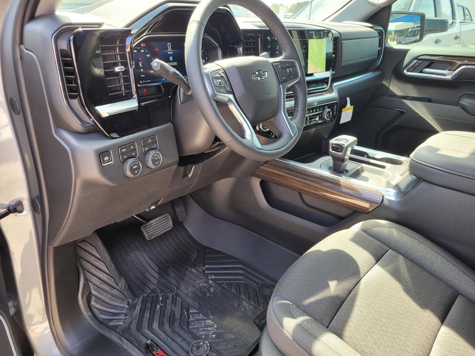 New 2026 Chevrolet Silverado 1500 RST AWD/4WD image 11