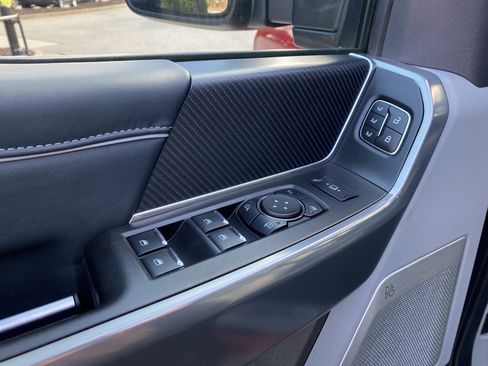 Used 2024 Ford F450 Limited w/ FX4 Off-Road Package image 25