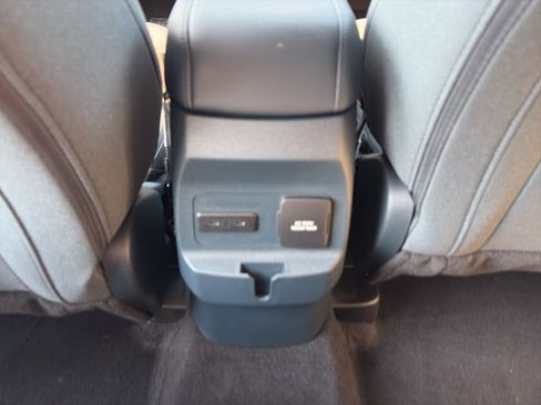 New 2025 Ford Maverick XLT w/ XLT Luxury Package image 28