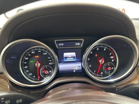 Used 2017 Mercedes-Benz GLS 450 4MATIC image 26