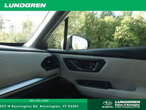 Certified 2025 Subaru Forester image 31