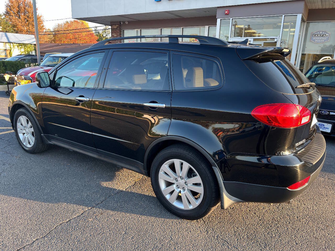 Used 2012 Subaru Tribeca Limited w/ PWR Moonroof Pkg AWD/4WD image 12