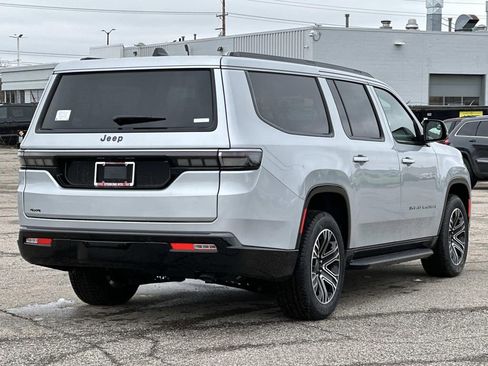 New 2026 Jeep Grand Wagoneer L 4WD w/ Premium Group I image 3