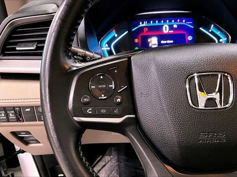 Used 2024 Honda Odyssey EX-L image 23