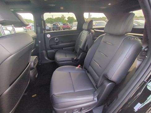 New 2026 Hyundai Palisade Calligraphy FWD image 16