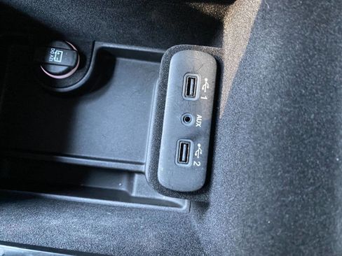 Used 2021 Dodge Charger GT w/ Blacktop Package image 40