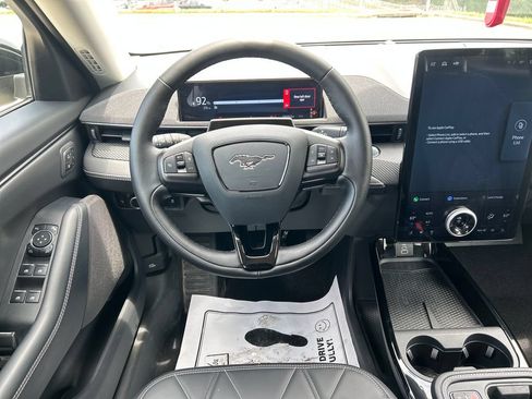 Used 2025 Ford Mustang Mach-E Select w/ Comfort Package Lite RWD image 15