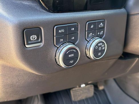 Used 2025 GMC Sierra 1500 SLT w/ SLT Premium Plus Package AWD/4WD image 18