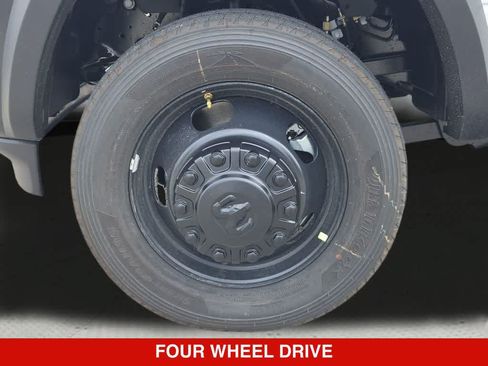 New 2026 RAM 5500 Tradesman AWD/4WD image 12