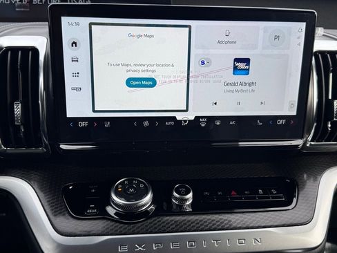 New 2025 Ford Expedition Platinum w/ Stealth Performance Package image 38