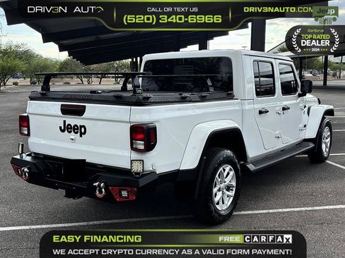 Used 2023 Jeep Gladiator Sport AWD/4WD image 7