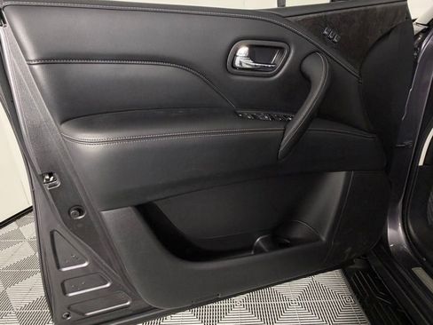 Used 2024 INFINITI QX80 Luxe image 25