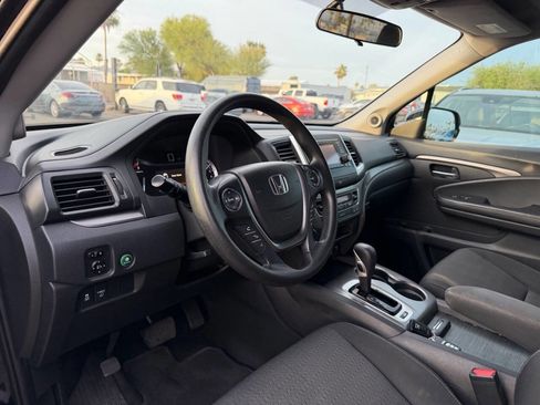 Used 2019 Honda Ridgeline Sport image 14