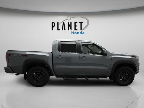 Used 2023 Nissan Frontier PRO-4X w/ Pro-4X Premium Package AWD/4WD image 3