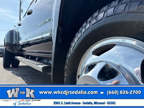 Used 2018 Chevrolet Silverado 3500 LTZ w/ Duramax Plus Package AWD/4WD image 7