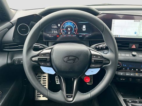 Used 2025 Hyundai Elantra N FWD image 11