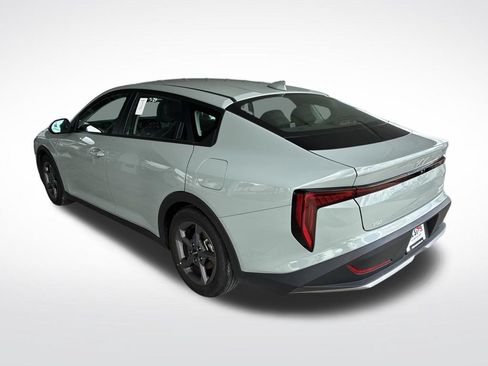 Used 2025 Kia K4 FWD image 10