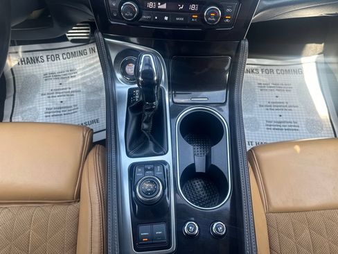 Used 2016 Nissan Maxima SR FWD image 33