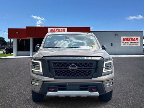 Used 2021 Nissan Titan PRO-4X w/ Pro-4x Convenience Package AWD/4WD image 2