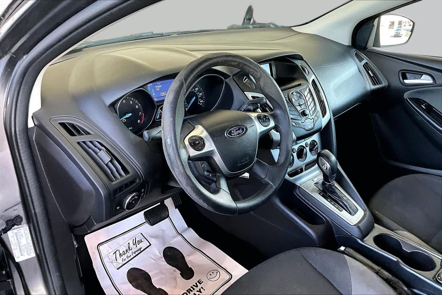 Used 2014 Ford Focus SE FWD image 16