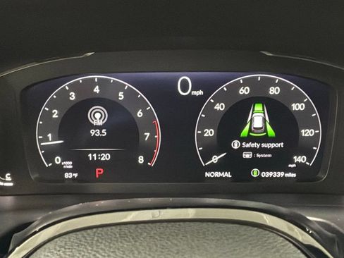 Used 2024 Honda Pilot Elite image 12