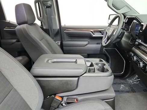 Used 2025 Chevrolet Silverado 1500 LT image 24
