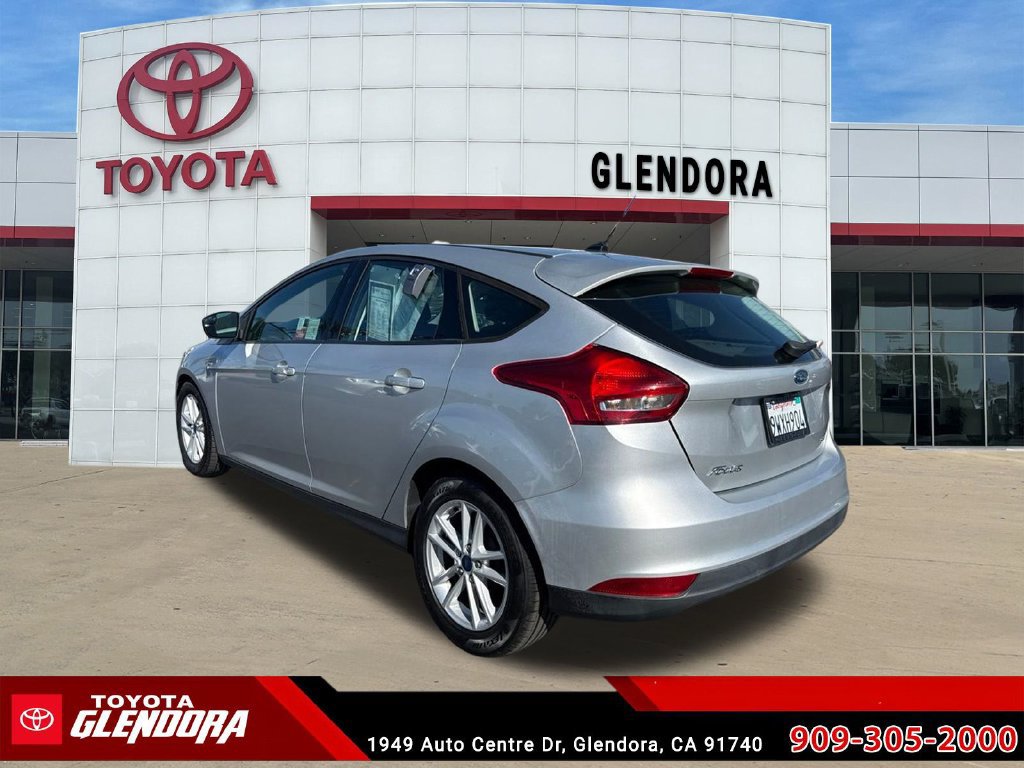 Used 2018 Ford Focus SE FWD image 9