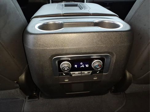 Used 2021 Chevrolet Tahoe Premier image 21