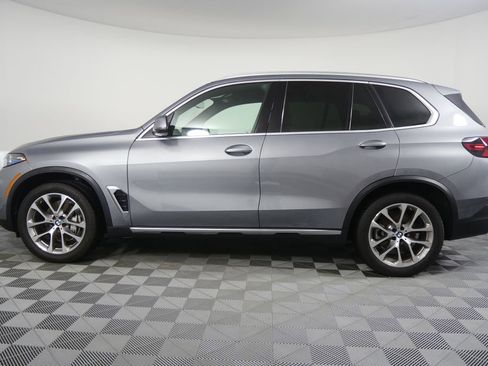 Certified 2025 BMW X5 xDrive40i image 6