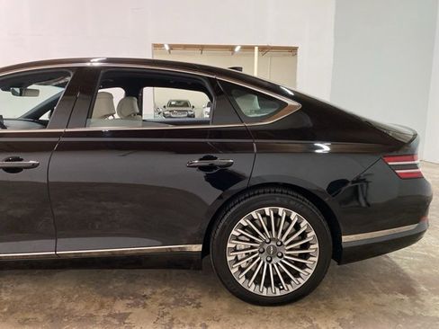 Used 2024 Genesis G80 image 93