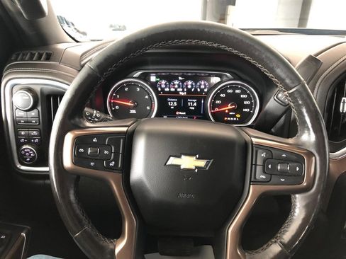 Used 2022 Chevrolet Silverado 2500 High Country AWD/4WD image 14