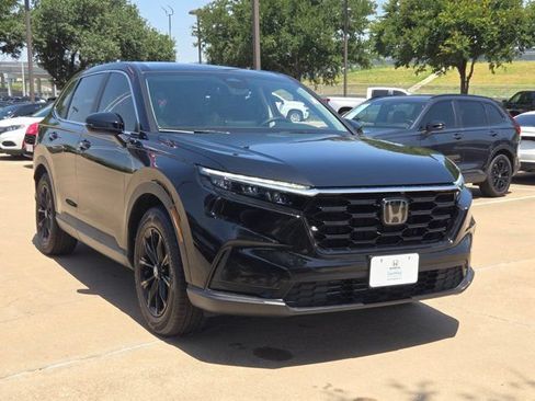 Used 2025 Honda CR-V EX image 3