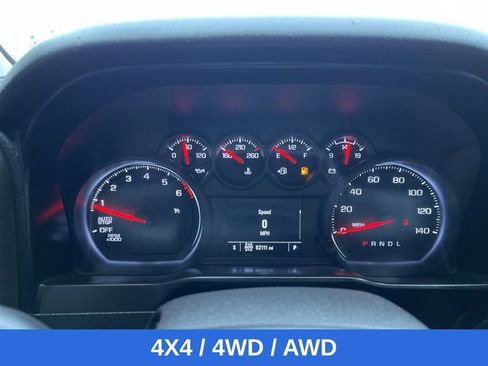 Used 2020 Chevrolet Silverado 1500 Custom w/ Custom Value Package image 13