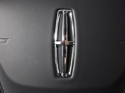 New 2026 Lincoln Aviator Reserve w/ Jet Appearance Package image 37