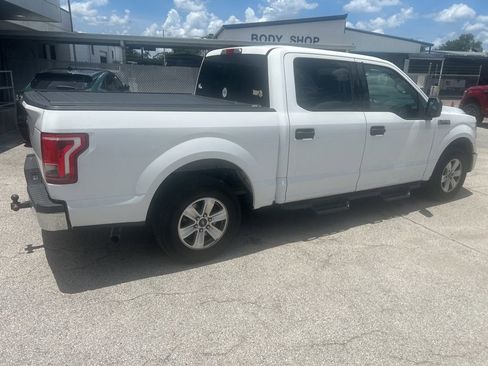 Used 2015 Ford F150 XLT RWD image 2