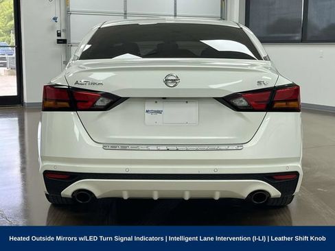Used 2022 Nissan Altima 2.5 SV w/ SV Premium Package FWD image 7