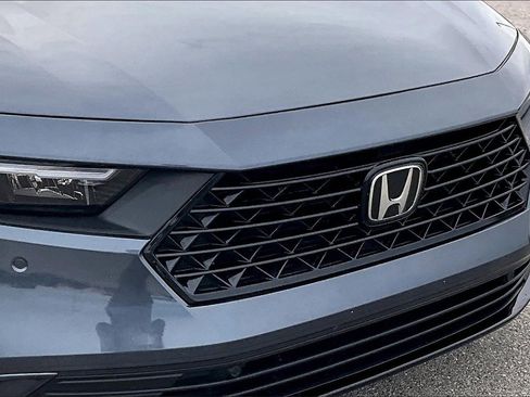 Used 2025 Honda Accord EX-L image 28