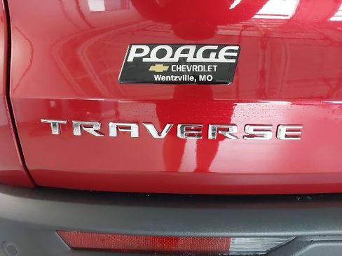New 2026 Chevrolet Traverse LT w/ Driver Confidence Package FWD image 32