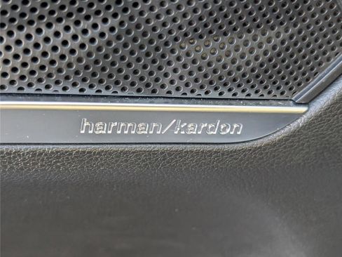 Used 2023 Hyundai Santa Fe Limited image 21