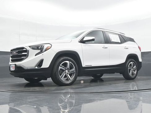 Used 2021 GMC Terrain SLT w/ Infotainment Package II AWD/4WD image 26